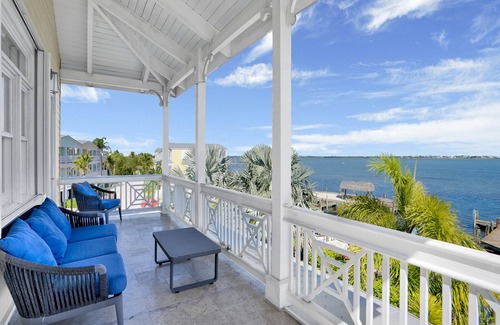 Little Torch Key House | Inviting 4 Bedroom Water View Home with Pool & Breakfast