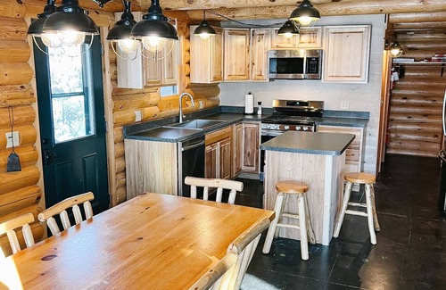 Cook Cabin | Inviting Log Cabin Retreat with Beach, Sauna & Game Room