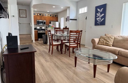 Kissimmee House | 4 Bedroom 3 Bathroom Villas At Seven Dwarfs 21-101