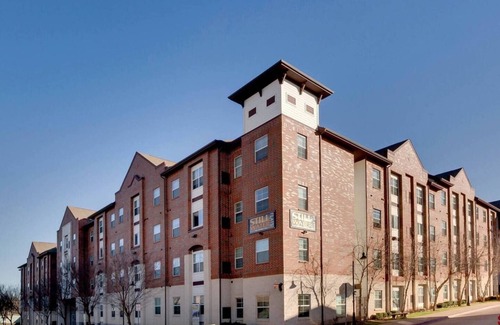 Stillwater Condo | Ideal 4 Bedroom Condo Close to Campus with Pool Access