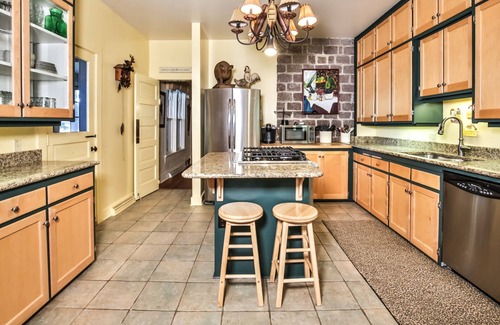 Minocqua House | Beautiful Remodeled Historical Home with Lake Views