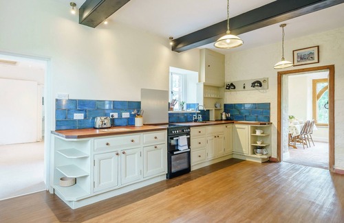 Skenfrith Cottage | Exceptional 4 Bedroom Getaway in Skenfrith, Near Monmouth