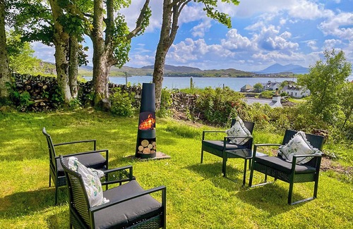 Breakish Cottage | Spacious 4 Bedroom Accommodation in Applecross with Breakfast