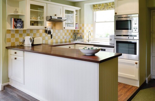 Dolgellau Cottage | Family-Friendly 4 Bedroom Retreat in Llanfachreth, Near Dolgellau