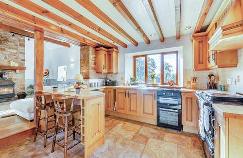 Brampton Cottage | Exceptional 4 Bedroom Retreat in Carlisle with Spa & Hot Tub
