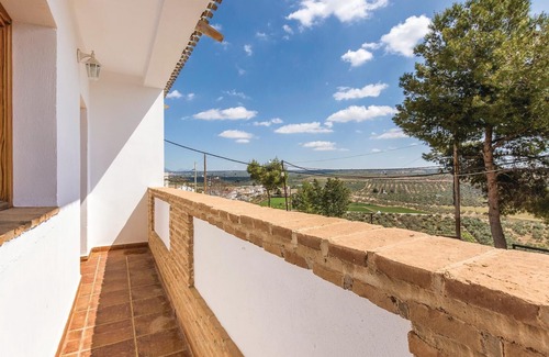 Fontanar House | Spacious 4 Bedroom Getaway with Private Pool in Fontanar
