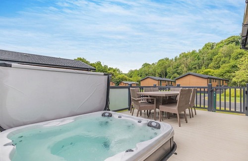 Caerwys Ski Chalet | 4 bedroom accommodation in Caerwys