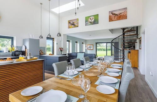 Saham Toney Cottage | Refurbished Barn Retreat in Nature Lover's Paradise