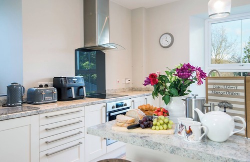 Boncath Cottage | Exceptional 4 Bedroom Retreat in Abercych, Near Cardigan
