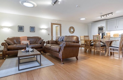Saint Martin Cottage | Four Bedroom Oceanfront Retreat in Sennen - Guest Rated 10/10
