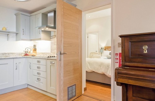 Saint Martin Cottage | Four Bedroom Oceanfront Retreat in Sennen - Guest Rated 10/10