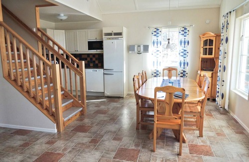 Vessigebro House | Stylish Retreat with Lake Views and Spa Amenities