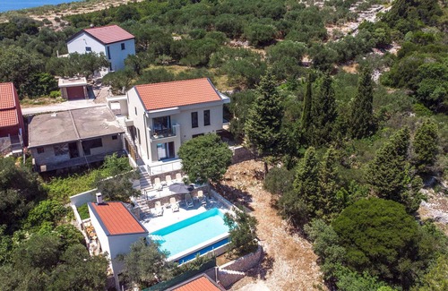 Kremena House | Impressive Oceanfront Vacation Home with Private Pool