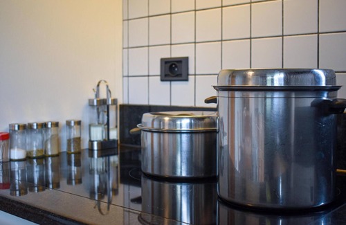 Langemark House | Beautiful 4-Bedroom Accommodation with Spa in Langemark