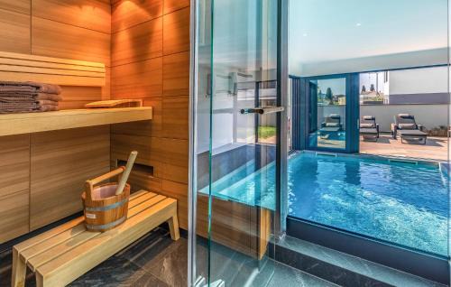 Fazana House | Impressive 4 Bedroom Home with Private Pool in Fazana