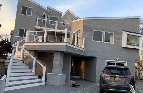 Westhampton Beach House | Exquisite 4 Bedroom Bayfront Retreat with Ocean Views