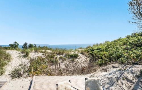 Hvidbjerg Strand House | Beachfront 4-Bedroom Home in Brkop with Ocean Views