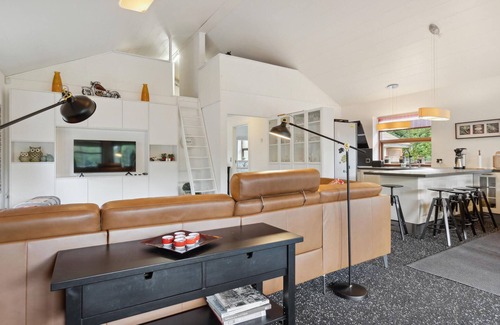 Jegum House | Relax in a Family-Friendly Vacation Home with Great Amenities