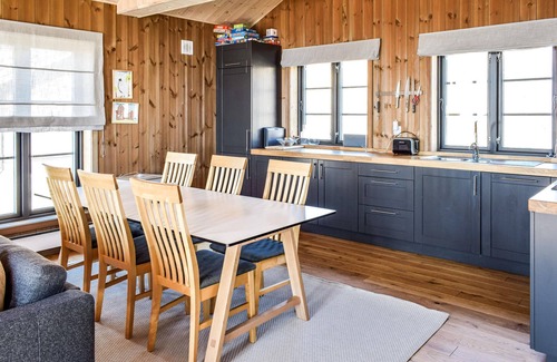 yer House | Experience Nature's Embrace at Hafjell Hotel with Spa