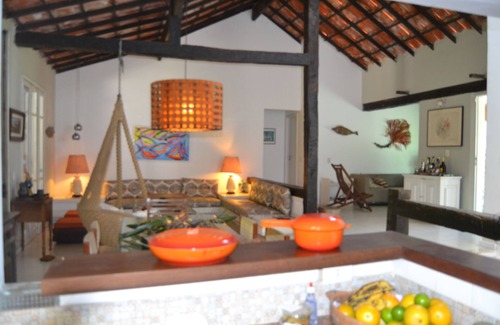 Porto Belo House | Beautiful Oceanfront 4 Bedroom Condo with Pool & Breakfast