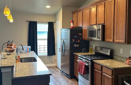 Northeast Anchorage Condo | 4-bedroom condo in peaceful Anchorage with WiFi