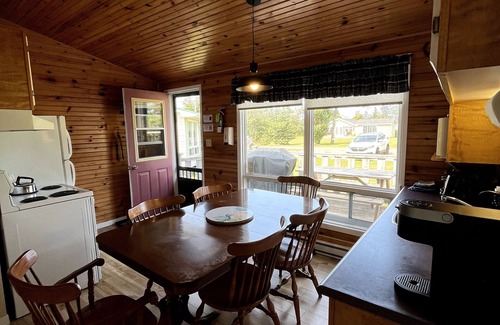 Stanhope Cottage | Cozy 4-Bedroom Cottage Near PEI National Park