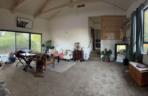 Day Valley House | 4-bedroom country home, walk to wineries, 360' mountain views in beautiful Aptos