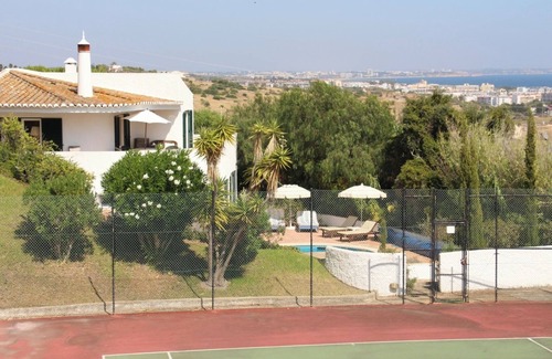 Funchal Villa | 4 Bedroom Country Villa located between Lagos & Praia da Luz, Portugal