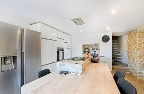 Codolet House | 4 bedroom cozy home in Codolet