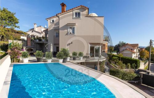 Kuceli House | Relaxing Retreat in Matulji with Pool & Perfect Reviews