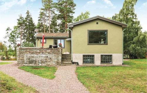 Tofta House | Cozy Home in Rockneby with Kitchen - Family & Pet Friendly