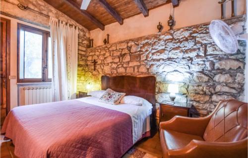 Acquedolci House | Inviting Home in Acquedolci with Pool and Kitchen Access