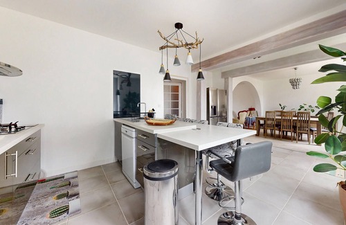 Jarnac House | Enjoy Quality Family Time in a Welcoming Vacation Home