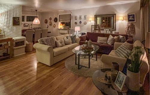 Askvoll House | 4 Bedroom Gorgeous Home In Atløy
