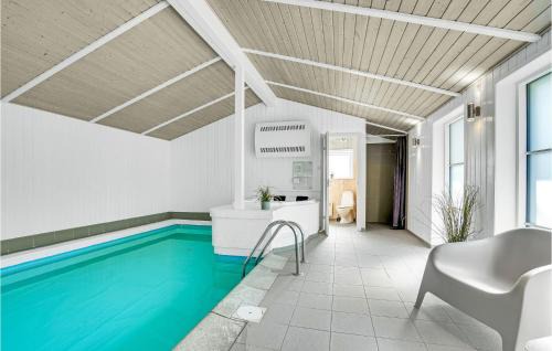 Grønhøj House | Inviting 4 Bedroom Home with Private Pool in Lkken
