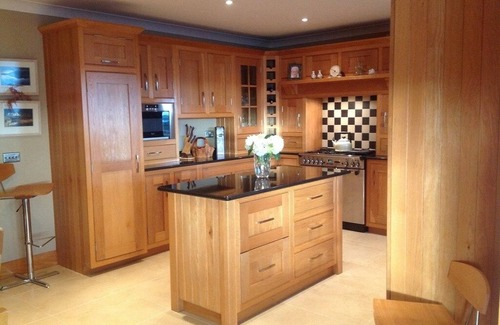 Costelloe House | Seaside 4 Bedroom Holiday Home in Beautiful Connemara