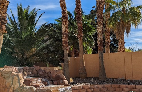 Silverado Ranch House | Perfect Location with Pool, Spa & BBQ - Close to the Strip!