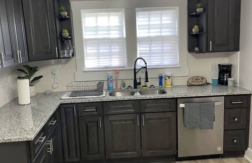 Kankakee House | 4-bedroom house in charming Kankakee near the river with WiFi, AC. Book now