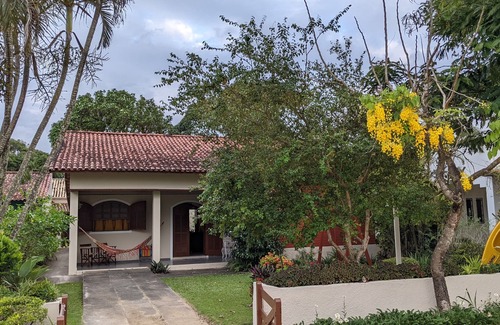 Sao Pedro da Aldeia House | Stunning 4 Bedroom House with Private Beach and Pool