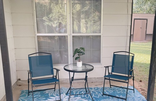 Highlands - Perkins House | 4-bedroom house in lovely Baton Rouge near LSU with WiFi.