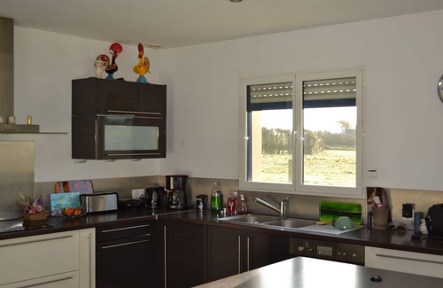 Pouldreuzic House | Family-Friendly 4-Bedroom House Steps from Penhors Beach