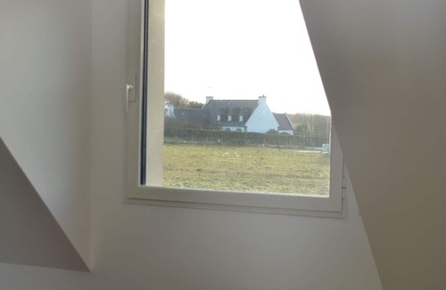 Pouldreuzic House | Family-Friendly 4-Bedroom House Steps from Penhors Beach