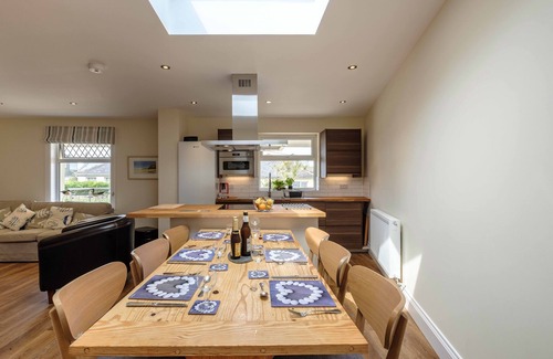 Trevone House | Family Holiday Home Steps from Sandy Beach with Ocean View