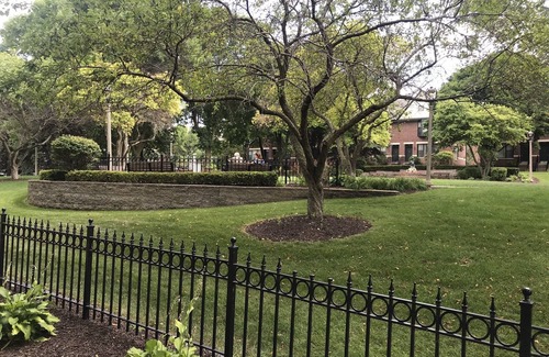 Lower East Side House | Ideal 4-Bedroom Retreat Near Milwaukee Bucks Fiserv Forum