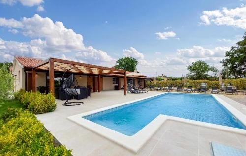 Sveta Nedelja House | Welcoming Home in Labin with Pool and WiFi Access