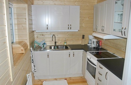 Annolfsbyn House | Family-Friendly 4 Bedroom Retreat in Mellerud with Spa