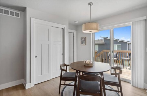 Grimes House | Family-Friendly New Home with 4 Bedrooms in Grimes