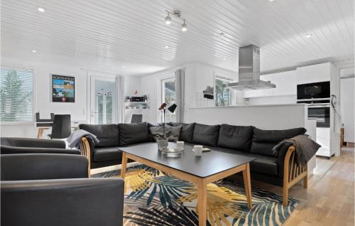 Spidsegard House | Inviting 4-Bedroom Home with Private Pool in Nexø