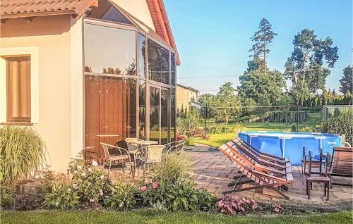 Pinczyn House | Delightful Semlin Retreat with Pool & Pet-Friendly Amenities