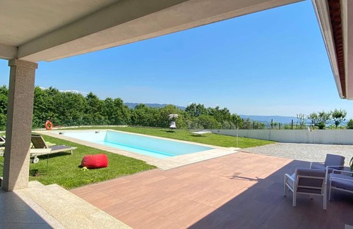 Vila Verde House | Relaxing Vrbo Retreat with Pool and Ocean View Awaits